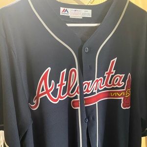 Adult Large Ronald Acuna jersey. My son only wore it once or twice.